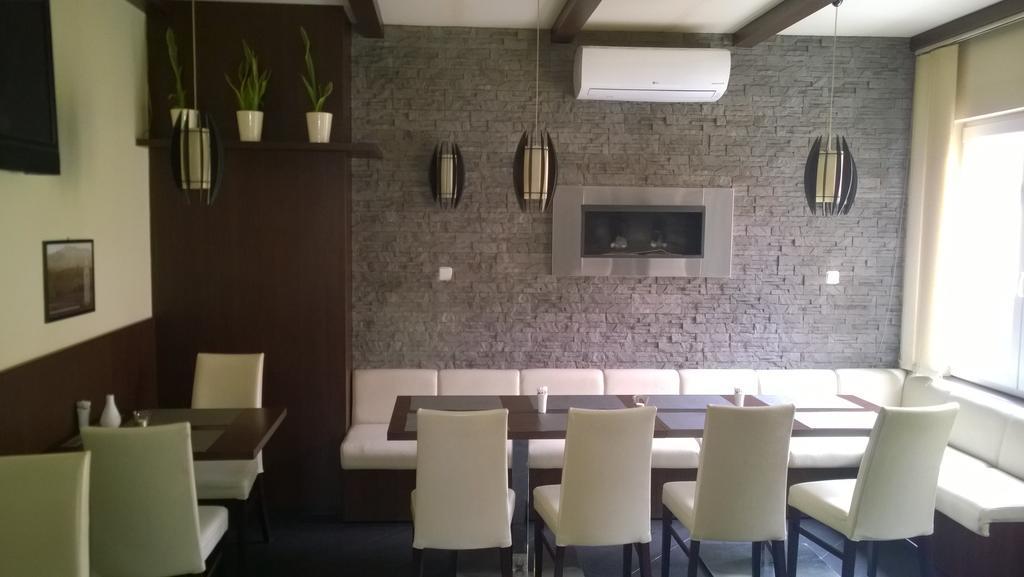 Penzion Toscana Lanžhot Kültér fotó